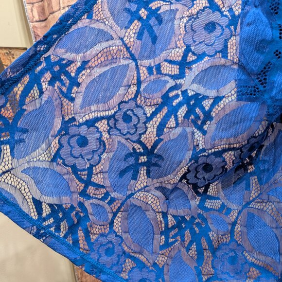 LuLaRoe Lindsay Lace Kimono Cardigan Blue Size Small NWT - Picture 4 of 11